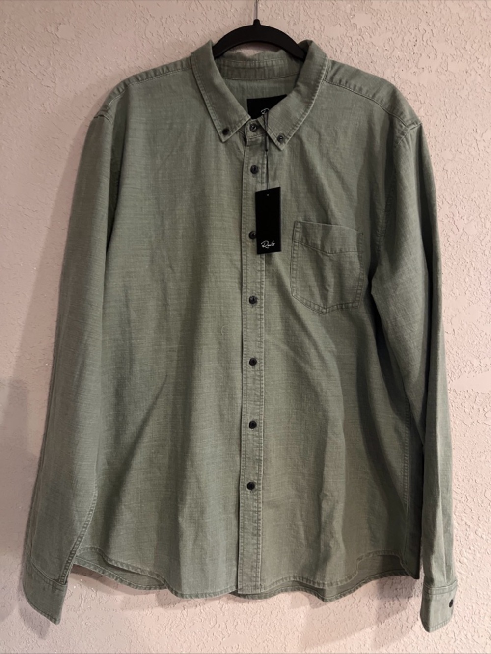 Rails Men’s XL NWT Green Button-Down Shirt - Casual Long Sleeve Tristan Surplus